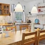 Gorgeous In With Kitchen Stege