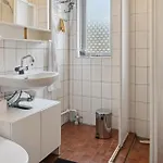Gorgeous In With Kitchen * Stege