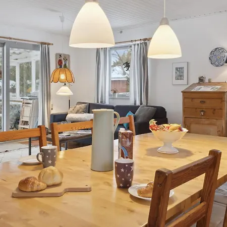 Gorgeous In With Kitchen * Stege